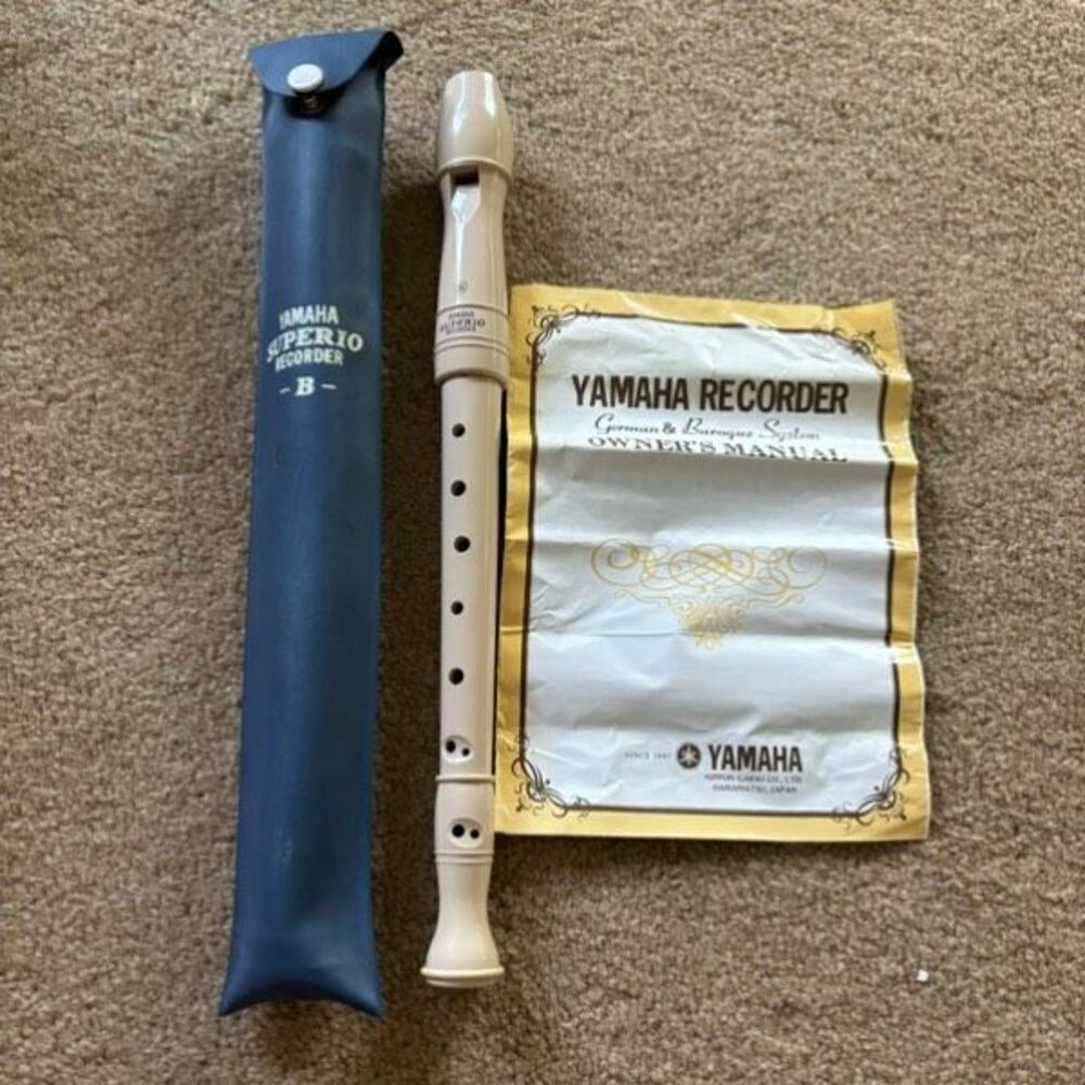 Yamaha Superior Recorder B With Case And Instructions *Nice*